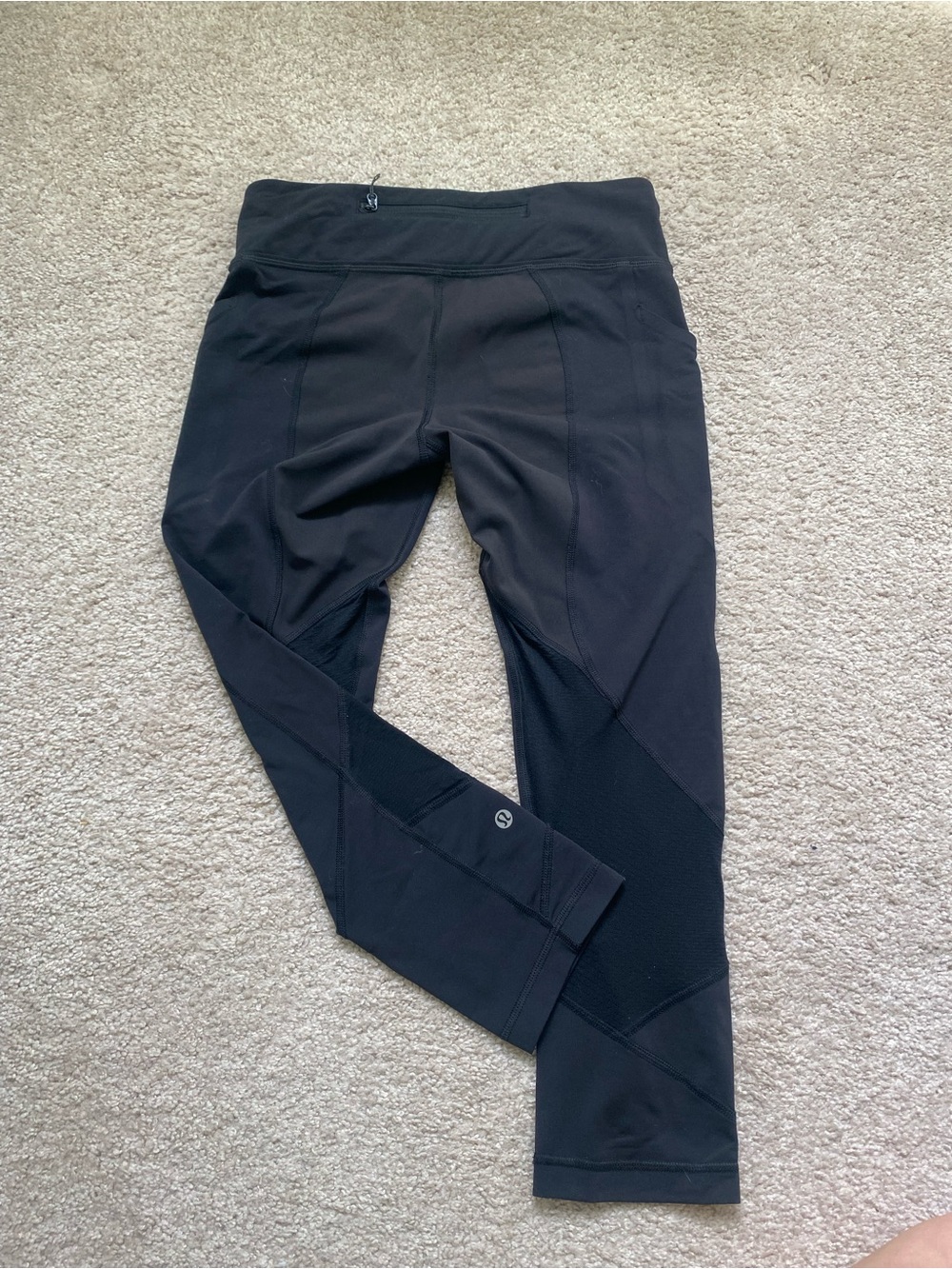 Lululemon pace rival leggings